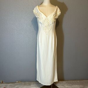 Vintage Loralie original off the shoulder ivory dress gown size 10